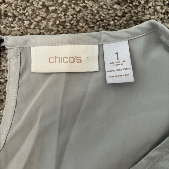 CHICO’S Metallic Lightweight Top - Picture 6 of 7